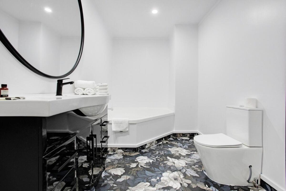 Chic Modern 2br Heart Of Manukau * Auckland